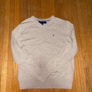 Tommy Hilfiger Men's Cream V-Neck Sweater